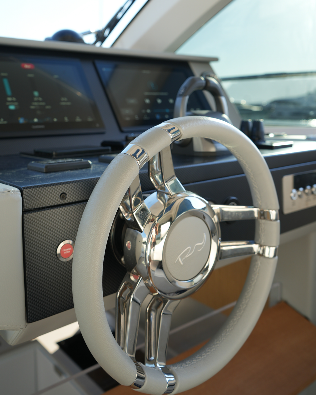 Rio Yachts 58 - 15 pax