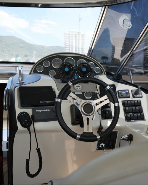 Bavaria 38 - 12 pax