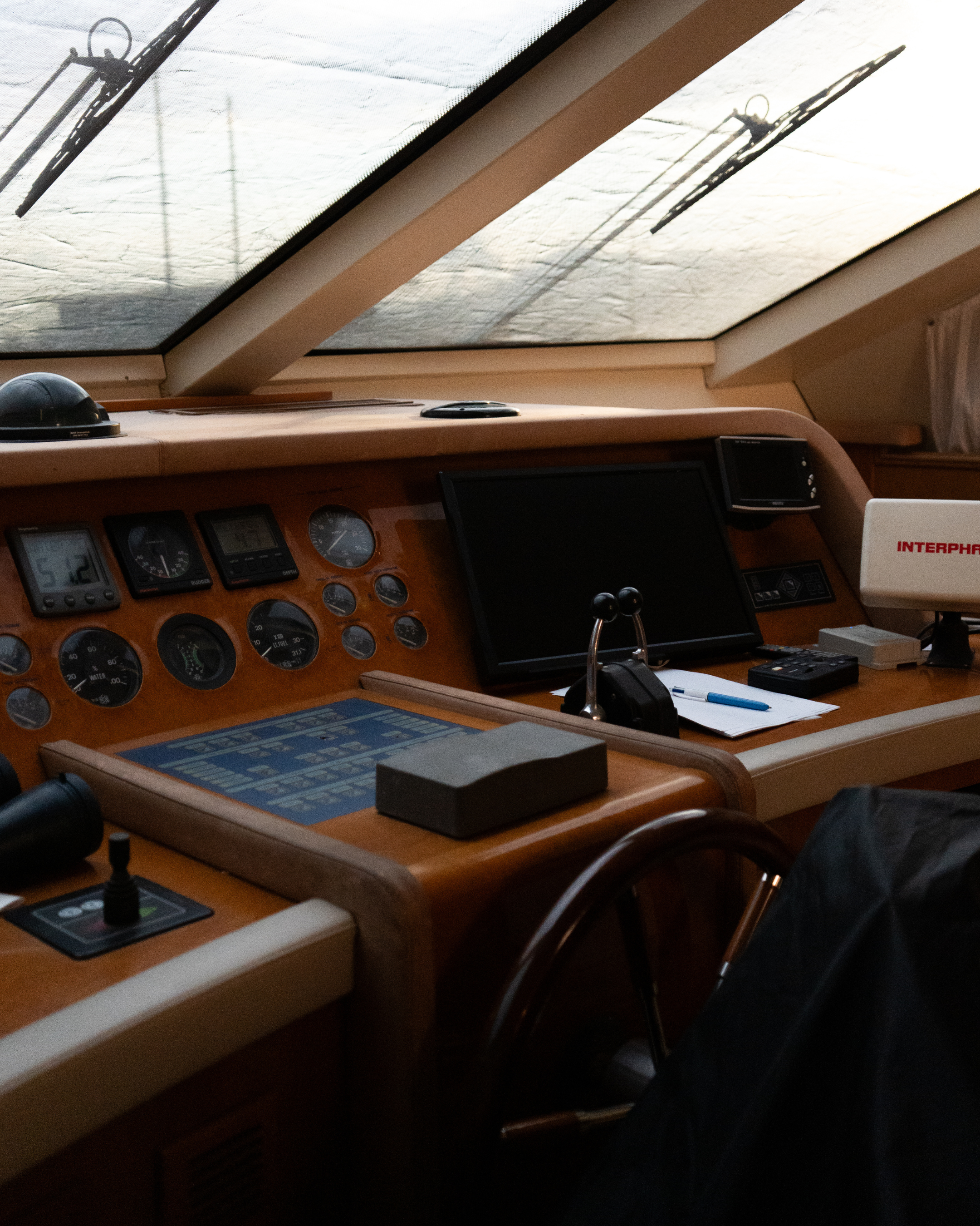 Azimut 78 - 20 pax