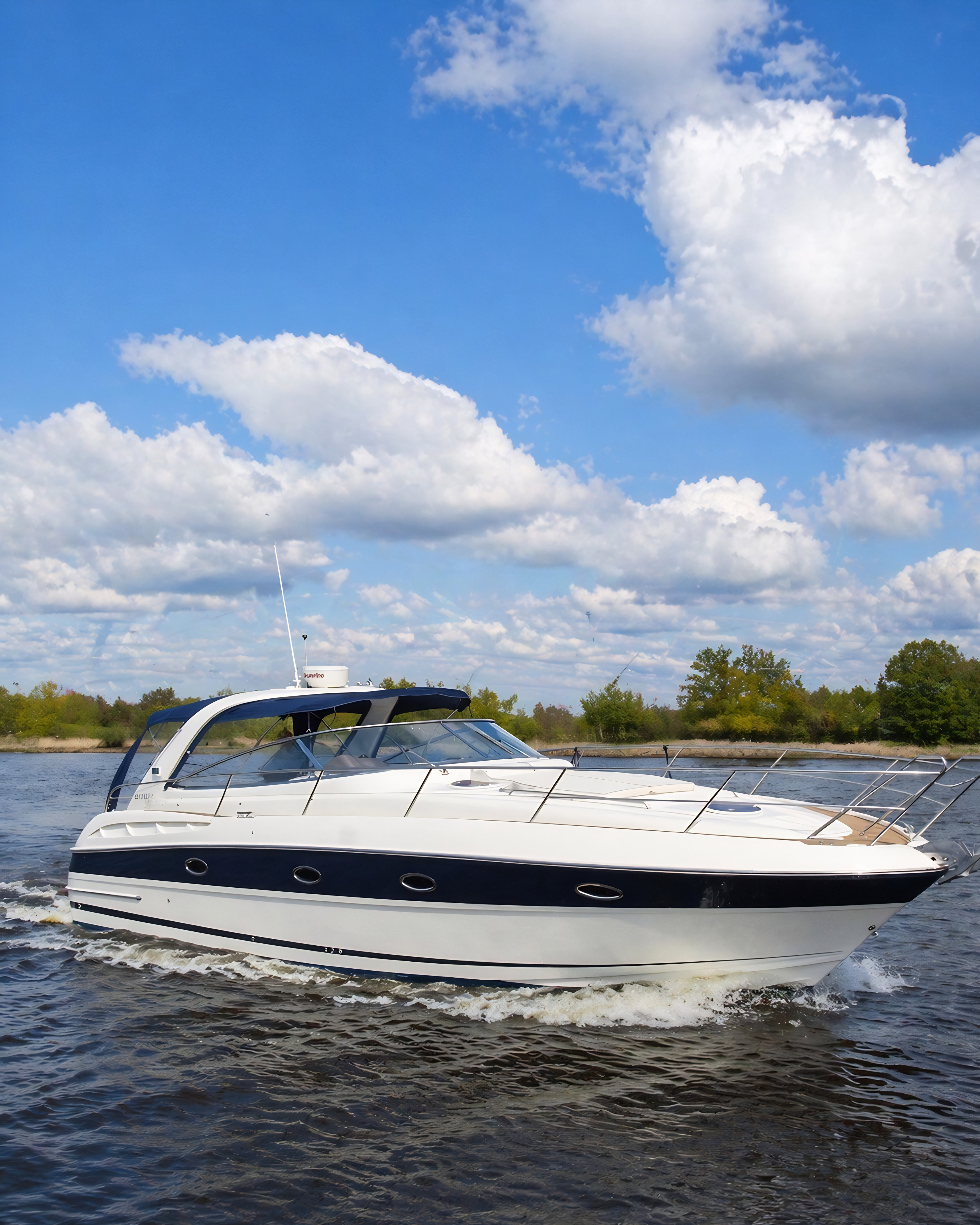 Bavaria 38 - 12 pax